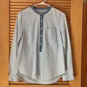 Jcrew popover in chambray light blue w darker trim, size 4